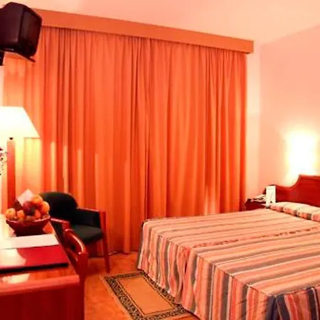 Adonis Plaza 3* 산타크루스데 테네리페