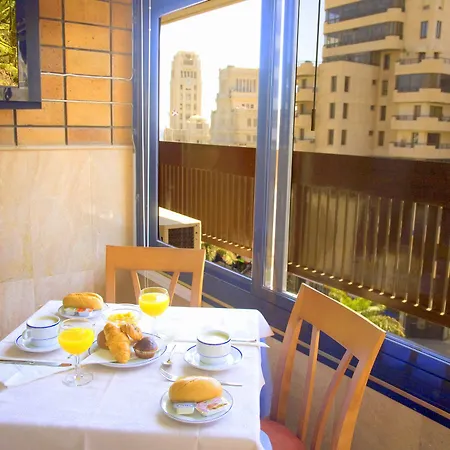 Hotel Adonis Plaza 3*