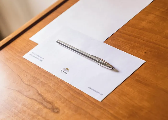 Adonis Plaza Otel 3*