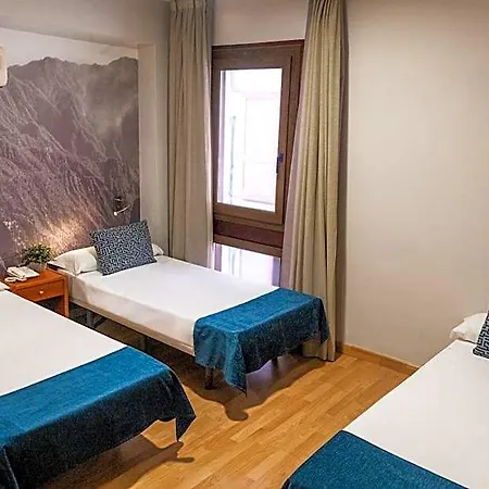 Adonis Plaza Hotel