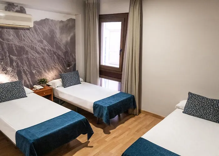 Szálloda Adonis Plaza 3*